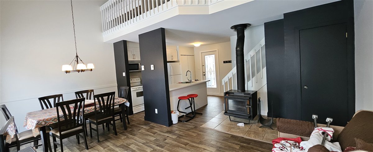 Salon repeint par Peinture Bien-Beau